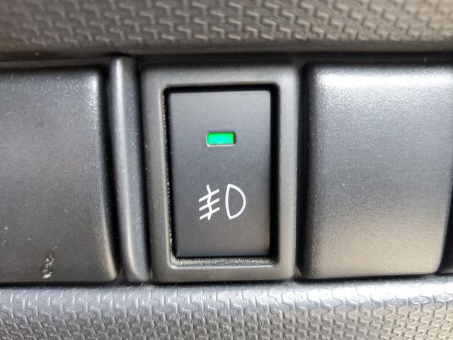 ソリオバンディット ベースグレード　ＥＴＣ　ナビ　ＴＶ　両側電動スライドドア　オートライト　ＨＩＤ　スマートキー　電動格納ミラー　ＣＶＴ　アルミホイール　ＣＤ　ＵＳＢ　Ｂｌｕｅｔｏｏｔｈ　盗難防止システム　衝突安全ボディ　ＡＢＳ（11枚目）