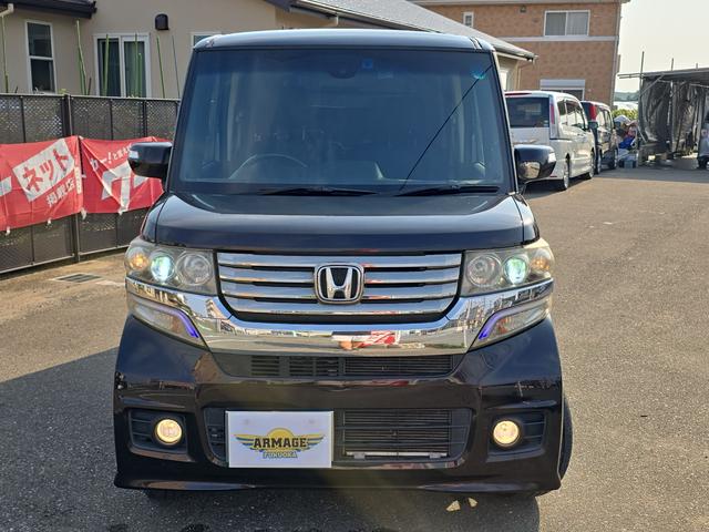 Ｎ－ＢＯＸカスタム Ｇ・ターボＡパッケージ　ドライブレコーダー　両側電動スライドドア　ナビ　ＴＶ　オートクルーズコントロール　衝突被害軽減システム　オートライト　ＨＩＤ　スマートキー　アイドリングストップ　電動格納ミラー　ベンチシート　ターボ（12枚目）