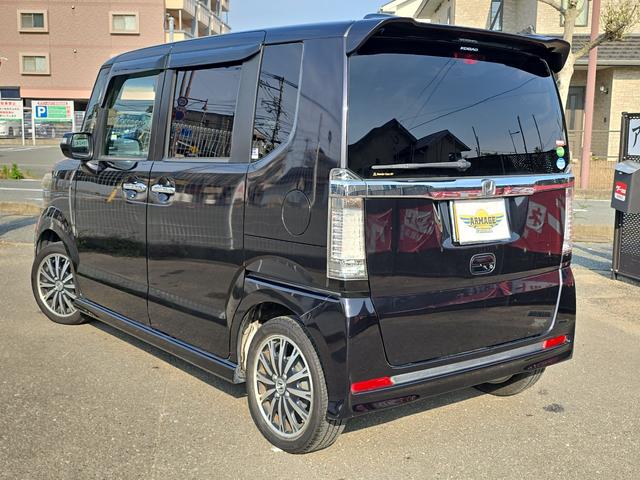 Ｎ－ＢＯＸカスタム Ｇ・ターボＡパッケージ　ドライブレコーダー　両側電動スライドドア　ナビ　ＴＶ　オートクルーズコントロール　衝突被害軽減システム　オートライト　ＨＩＤ　スマートキー　アイドリングストップ　電動格納ミラー　ベンチシート　ターボ（17枚目）