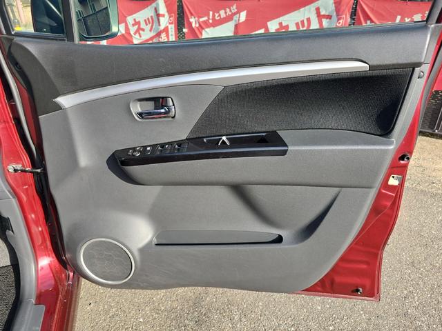 ワゴンＲスティングレー Ｔ　ＥＴＣ　ナビ　ＴＶ　オートライト　ＨＩＤ　スマートキー　電動格納ミラー　ベンチシート　ＣＶＴ　盗難防止システム　ＡＢＳ　ＣＤ　ＤＶＤ再生　ＵＳＢ　Ｂｌｕｅｔｏｏｔｈ　アルミホイール　衝突安全ボディ（33枚目）