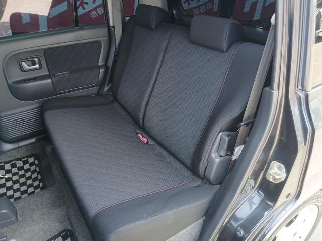 アルトラパン ＳＳ　４ＷＤ　キーレスエントリー　シートヒーター　ＭＴ　ＡＢＳ　Ｂｌｕｅｔｏｏｔｈ　アルミホイール　衝突安全ボディ（29枚目）