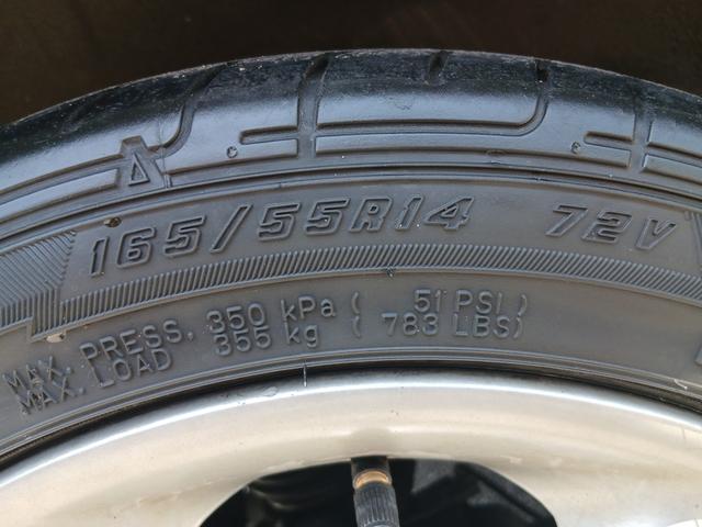 アルトラパン ＳＳ　４ＷＤ　キーレスエントリー　シートヒーター　ＭＴ　ＡＢＳ　Ｂｌｕｅｔｏｏｔｈ　アルミホイール　衝突安全ボディ（34枚目）