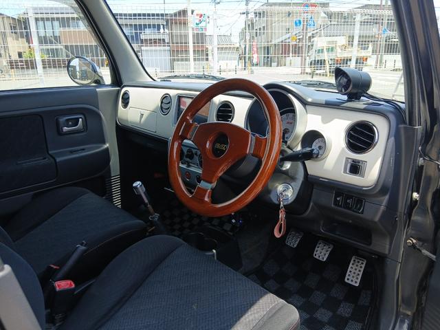 アルトラパン ＳＳ　４ＷＤ　キーレスエントリー　シートヒーター　ＭＴ　ＡＢＳ　Ｂｌｕｅｔｏｏｔｈ　アルミホイール　衝突安全ボディ（37枚目）
