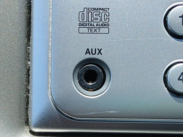 フィットハイブリッド スマートセレクション　ハイブリッド　オートクルーズコントロール　オートライト　ＨＩＤ　スマートキー　アイドリングストップ　電動格納ミラー　ＣＶＴ　盗難防止システム　衝突安全ボディ　ＣＤ　ミュージックプレイヤー接続可　ＡＢＳ（46枚目）