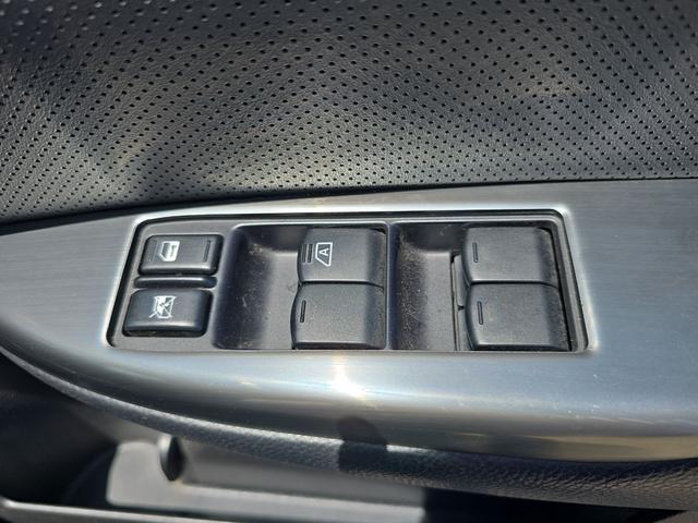 レガシィツーリングワゴン ２．５ＧＴ　Ｓパッケージ　４ＷＤ　ＥＴＣ　バックカメラ　ナビ　ＴＶ　アルミホイール　オートライト　ＨＩＤ　パワーシート　ハーフレザーシート　スマートキー　電動格納ミラー　ＡＴ　盗難防止システム　衝突安全ボディ　ＡＢＳ　ＥＳＣ（36枚目）