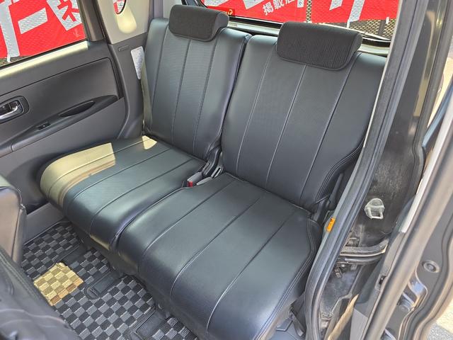 タント カスタムＲＳ　電動スライドドア　ナビ　ＴＶ　ＨＩＤ　スマートキー　電動格納ミラー　ベンチシート　ＣＶＴ　盗難防止システム　ＡＢＳ　ＣＤ　アルミホイール　衝突安全ボディ　エアコン　パワーステアリング　パワーウィンドウ（31枚目）