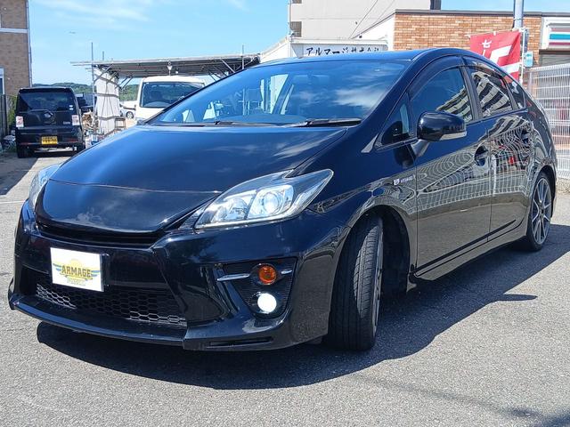 プリウス Ｓツーリングセレクション・Ｇ’ｓ　ＥＴＣ　オートクルーズコントロール　バックカメラ　ナビ　ＴＶ　アルミホイール　オートライト　ＨＩＤ　ＣＶＴ　スマートキー　電動格納ミラー　盗難防止システム　ＣＤ　ＤＶＤ再生　ＵＳＢ（13枚目）