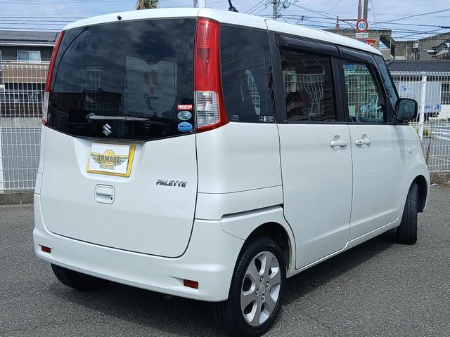 パレット ＴＳ　ＥＴＣ　両側スライド・片側電動　ナビ　ＴＶ　ＨＩＤ　スマートキー　電動格納ミラー　ベンチシート　ＡＴ　盗難防止システム　ＡＢＳ　ＣＤ　アルミホイール　衝突安全ボディ　エアコン　パワーステアリング（15枚目）
