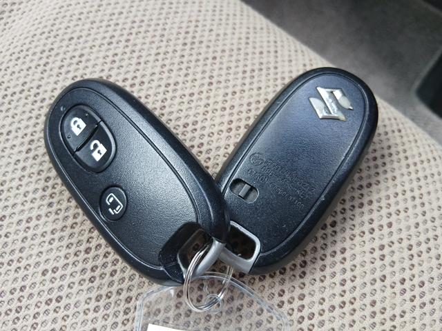 パレット ＴＳ　ＥＴＣ　両側スライド・片側電動　ナビ　ＴＶ　ＨＩＤ　スマートキー　電動格納ミラー　ベンチシート　ＡＴ　盗難防止システム　ＡＢＳ　ＣＤ　アルミホイール　衝突安全ボディ　エアコン　パワーステアリング（46枚目）