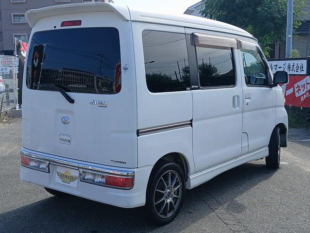 アトレーワゴン カスタムターボＲＳ　両側スライドドア　ナビ　ＴＶ　ＨＩＤ　キーレスエントリー　電動格納ミラー　ベンチシート　ターボ　ＡＴ　盗難防止システム　ＡＢＳ　ＣＤ　ＵＳＢ　ミュージックプレイヤー接続可　Ｂｌｕｅｔｏｏｔｈ（16枚目）