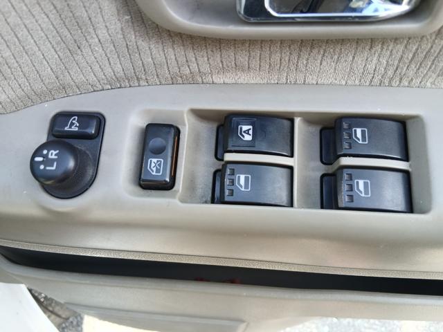 アトレーワゴン カスタムターボＲＳ　両側スライドドア　ナビ　ＴＶ　ＨＩＤ　キーレスエントリー　電動格納ミラー　ベンチシート　ターボ　ＡＴ　盗難防止システム　ＡＢＳ　ＣＤ　ＵＳＢ　ミュージックプレイヤー接続可　Ｂｌｕｅｔｏｏｔｈ（35枚目）