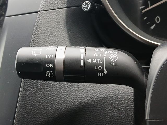 プレマシー 20S ETC 両側電動スライドドア スマートキー アイドリングストップ 電動格納ミラー 3列シート ウォークスルー AT アルミホイール CD Bluetooth 盗難防止システム 衝突安全ボディ ABS(46枚目)