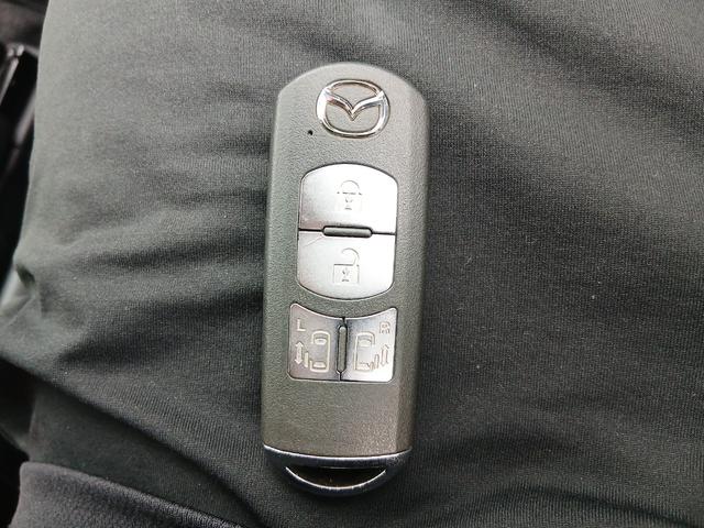 プレマシー 20S ETC 両側電動スライドドア スマートキー アイドリングストップ 電動格納ミラー 3列シート ウォークスルー AT アルミホイール CD Bluetooth 盗難防止システム 衝突安全ボディ ABS(47枚目)