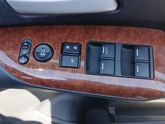 オデッセイ Ｍエアロパッケージ　ドライブレコーダー　ＥＴＣ　全周囲カメラ　ナビ　ＴＶ　オートライト　ＨＩＤ　キーレスエントリー　電動格納ミラー　後席モニター　３列シート　フルフラット　ＣＶＴ　アルミホイール　盗難防止システム（9枚目）