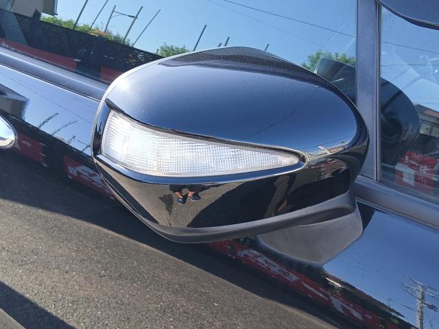 オデッセイ Ｍエアロパッケージ　ドライブレコーダー　ＥＴＣ　全周囲カメラ　ナビ　ＴＶ　オートライト　ＨＩＤ　キーレスエントリー　電動格納ミラー　後席モニター　３列シート　フルフラット　ＣＶＴ　アルミホイール　盗難防止システム（24枚目）