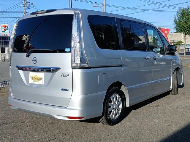 セレナ ハイウェイスター　Ｓ－ハイブリッド　ドライブレコーダー　ＥＴＣ　バックカメラ　ナビ　ＴＶ　オートクルーズコントロール　レーンアシスト　両側スライドドア　オートライト　スマートキー　アイドリングストップ　電動格納ミラー　３列シート（16枚目）