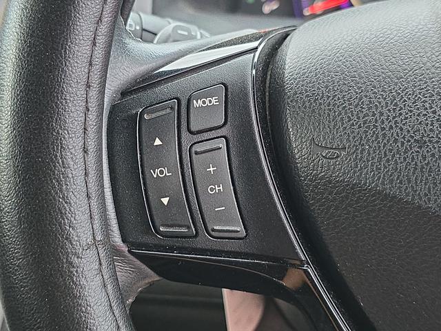 ステップワゴンスパーダ Ｓ　ＥＴＣ　バックカメラ　ナビ　ＴＶ　両側スライド・片側電動　ＨＩＤ　スマートキー　電動格納ミラー　３列シート　ウォークスルー　ＣＶＴ　アルミホイール　ＣＤ　盗難防止システム　衝突安全ボディ　ＡＢＳ（48枚目）