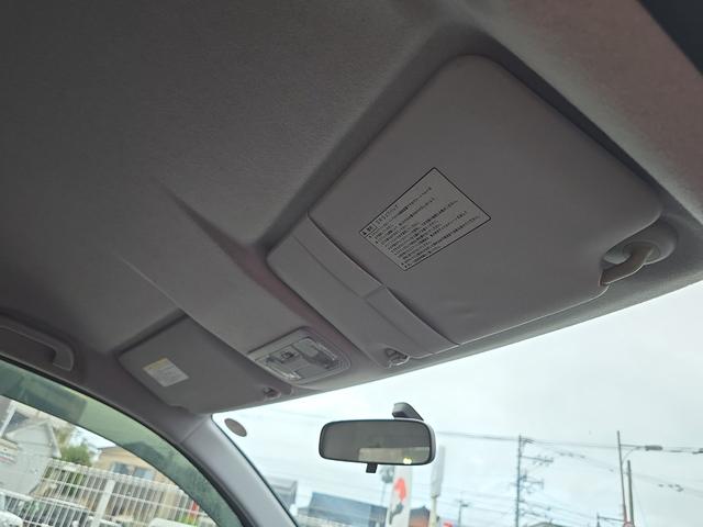 ステップワゴンスパーダ Ｓ　ＥＴＣ　バックカメラ　ナビ　ＴＶ　両側スライド・片側電動　ＨＩＤ　スマートキー　電動格納ミラー　３列シート　ウォークスルー　ＣＶＴ　アルミホイール　ＣＤ　盗難防止システム　衝突安全ボディ　ＡＢＳ（55枚目）