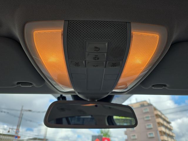 Ｃクラスステーションワゴン Ｃ２００コンプレッサーワゴン　アバンギャルド　ＥＴＣ　バックカメラ　ナビ　ＴＶ　オートクルーズコントロール　アルミホイール　オートライト　ＨＩＤ　パワーシート　革シート　ハーフレザーシート　キーレスエントリー　電動格納ミラー　ＡＴ（30枚目）