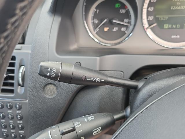 Ｃクラスステーションワゴン Ｃ２００コンプレッサーワゴン　アバンギャルド　ＥＴＣ　バックカメラ　ナビ　ＴＶ　オートクルーズコントロール　アルミホイール　オートライト　ＨＩＤ　パワーシート　革シート　ハーフレザーシート　キーレスエントリー　電動格納ミラー　ＡＴ（48枚目）