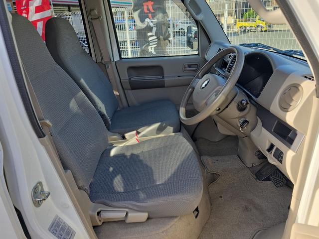 エブリイワゴン 　車いす移動車　後部電動固定　リヤシート無　補助シート＆車いす乗員用手すり付　福祉車輌　両側スライドドア　キーレスエントリー　ＡＴ　エアコン　パワーステアリング　パワーウィンドウ（43枚目）