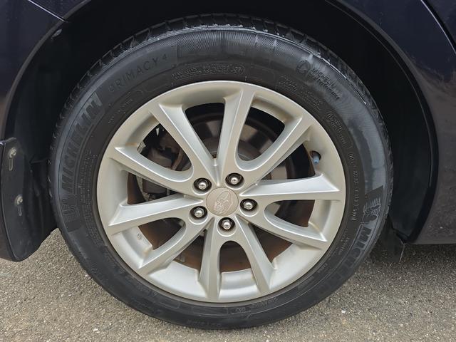 インプレッサスポーツ ２．０ｉアイサイト　４ＷＤ　ＥＴＣ　バックカメラ　ナビ　ＴＶ　オートクルーズコントロール　レーンアシスト　衝突被害軽減システム　アルミホイール　オートライト　キーレスエントリー　アイドリングストップ　電動格納ミラー（30枚目）