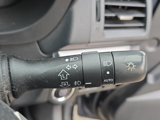 インプレッサスポーツ ２．０ｉアイサイト　４ＷＤ　ＥＴＣ　バックカメラ　ナビ　ＴＶ　オートクルーズコントロール　レーンアシスト　衝突被害軽減システム　アルミホイール　オートライト　キーレスエントリー　アイドリングストップ　電動格納ミラー（46枚目）