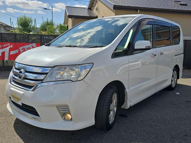 セレナ ハイウェイスター　Ｊパッケージ　ＥＴＣ　バックカメラ　ナビ　ＴＶ　オートクルーズコントロール　両側電動スライドドア　オートライト　ＨＩＤ　スマートキー　電動格納ミラー　３列シート　ＣＶＴ　アルミホイール　ＣＤ　ＤＶＤ再生（13枚目）