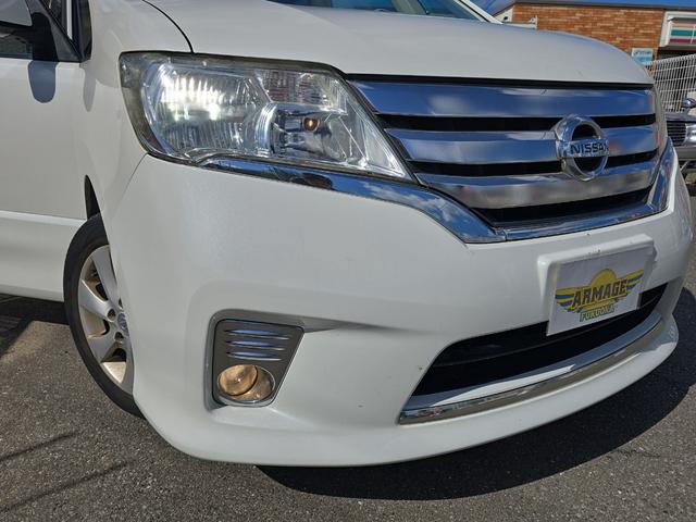 セレナ ハイウェイスター　Ｊパッケージ　ＥＴＣ　バックカメラ　ナビ　ＴＶ　オートクルーズコントロール　両側電動スライドドア　オートライト　ＨＩＤ　スマートキー　電動格納ミラー　３列シート　ＣＶＴ　アルミホイール　ＣＤ　ＤＶＤ再生（57枚目）