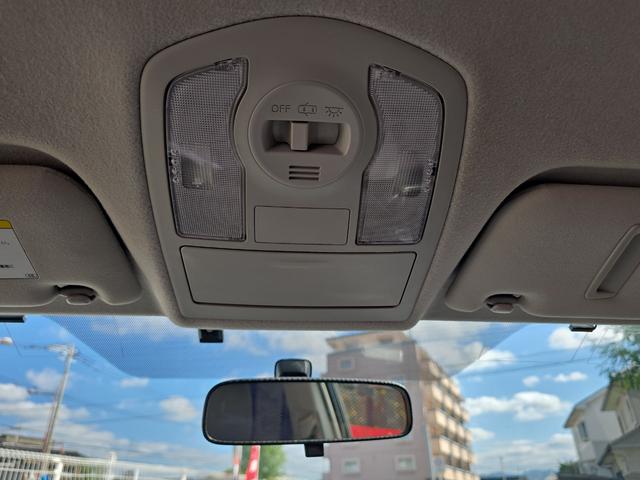 プリウスアルファ Gツーリングセレクション ETC バックカメラ ナビ TV クリアランスソナー オートクルーズコントロール アルミホイール オートライト ヘッドライトウォッシャー スマートキー 電動格納ミラー CVT 盗難防止システム(30枚目)