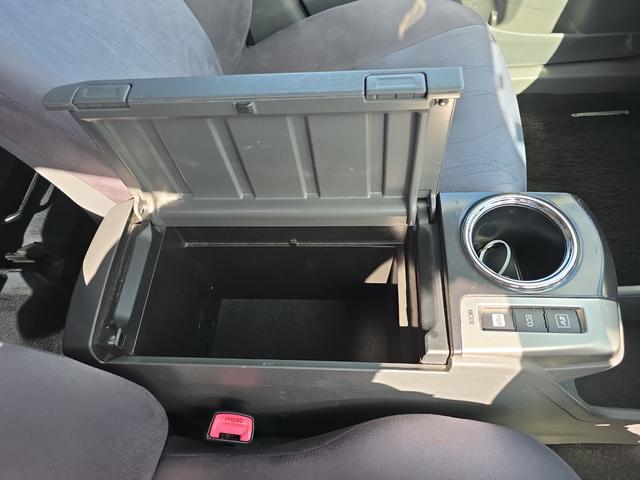 プリウスアルファ Gツーリングセレクション ETC バックカメラ ナビ TV クリアランスソナー オートクルーズコントロール アルミホイール オートライト ヘッドライトウォッシャー スマートキー 電動格納ミラー CVT 盗難防止システム(43枚目)