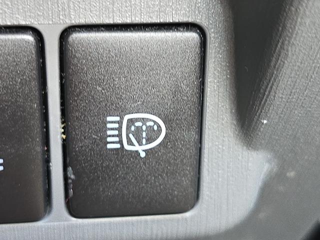 プリウスアルファ Gツーリングセレクション ETC バックカメラ ナビ TV クリアランスソナー オートクルーズコントロール アルミホイール オートライト ヘッドライトウォッシャー スマートキー 電動格納ミラー CVT 盗難防止システム(54枚目)