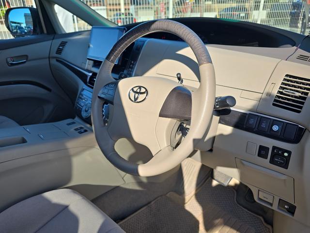 エスティマハイブリッド X 4WD ETC バックカメラ ナビ TV オートクルーズコントロール 両側電動スライドドア オートライト HID スマートキー 3列シート CVT アルミホイール CD USB Bluetooth(37枚目)