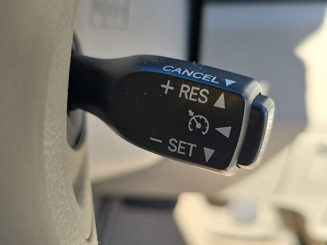 エスティマハイブリッド X 4WD ETC バックカメラ ナビ TV オートクルーズコントロール 両側電動スライドドア オートライト HID スマートキー 3列シート CVT アルミホイール CD USB Bluetooth(50枚目)