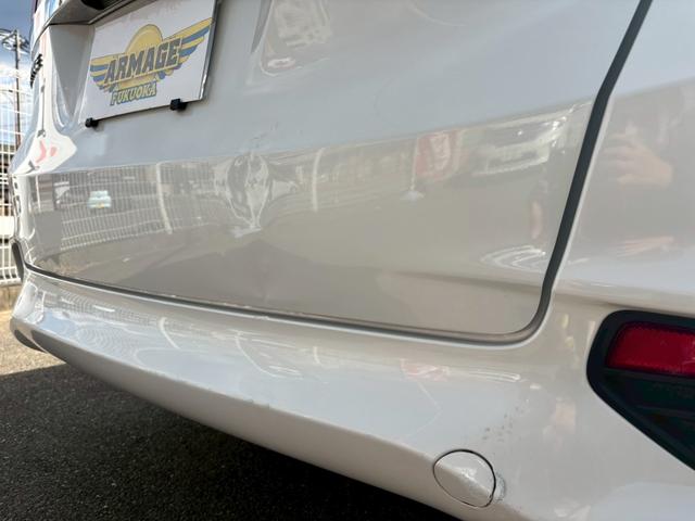 シャトル ハイブリッド　アルミホイール　スマートキー　ＡＴ　盗難防止システム　衝突安全ボディ　ＡＢＳ　ＥＳＣ　ＣＤ　ミュージックプレイヤー接続可　エアコン　パワーステアリング　パワーウィンドウ（26枚目）