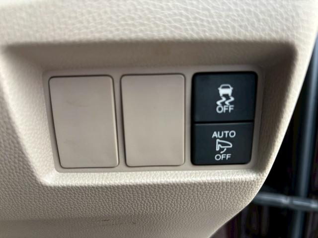 N-WGN G SSコンフォートLパッケージ 4WD バックカメラ ナビ TV HID スマートキー 電動格納ミラー シートヒーター ベンチシート CVT 盗難防止システム ABS ESC CD DVD再生 USB(9枚目)