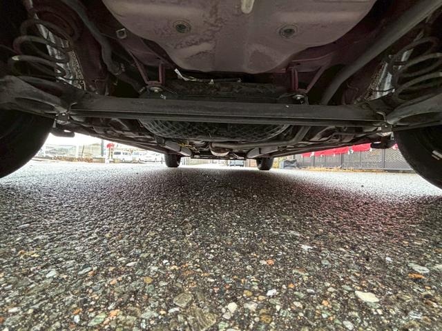 ムーヴ Ｌ　ＳＡＩＩ　ナビ　ＴＶ　クリアランスソナー　衝突被害軽減システム　キーレスエントリー　アイドリングストップ　電動格納ミラー　ベンチシート　ＣＶＴ　盗難防止システム　ＡＢＳ　ＥＳＣ　ＣＤ　ＵＳＢ　Ｂｌｕｅｔｏｏｔｈ（43枚目）