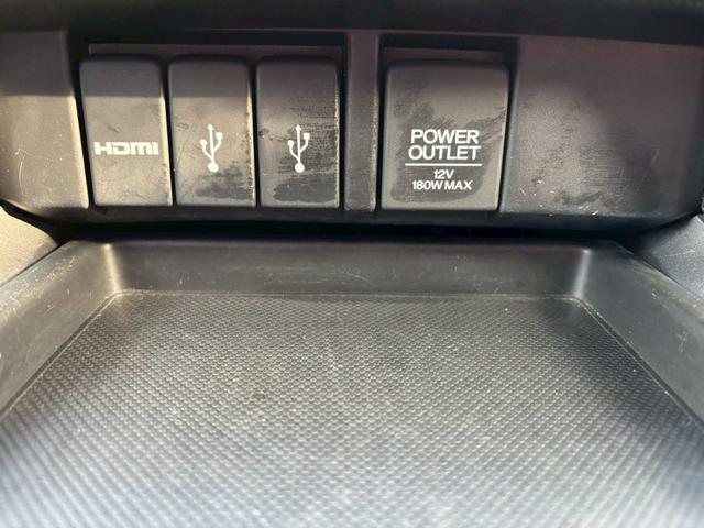 オデッセイ アブソルート ETC バックカメラ ナビ TV オートクルーズコントロール 衝突被害軽減システム 両側電動スライドドア オートライト LEDヘッドランプ スマートキー アイドリングストップ 電動格納ミラー(8枚目)