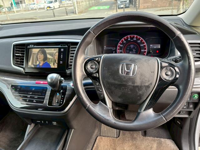 オデッセイ アブソルート ETC バックカメラ ナビ TV オートクルーズコントロール 衝突被害軽減システム 両側電動スライドドア オートライト LEDヘッドランプ スマートキー アイドリングストップ 電動格納ミラー(32枚目)