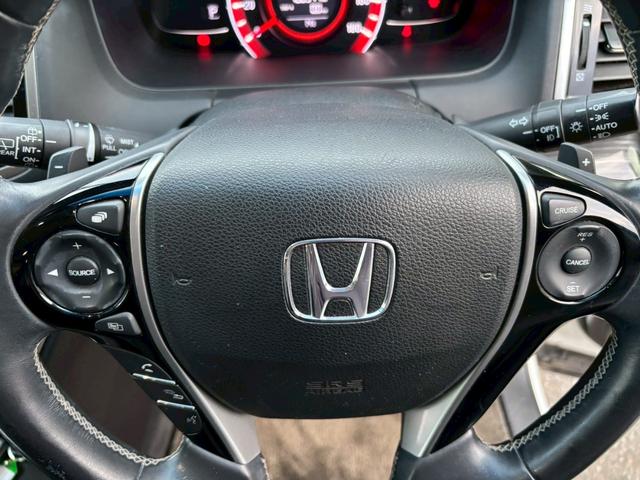 オデッセイ アブソルート ETC バックカメラ ナビ TV オートクルーズコントロール 衝突被害軽減システム 両側電動スライドドア オートライト LEDヘッドランプ スマートキー アイドリングストップ 電動格納ミラー(42枚目)