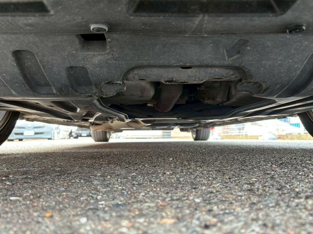 オデッセイ アブソルート ETC バックカメラ ナビ TV オートクルーズコントロール 衝突被害軽減システム 両側電動スライドドア オートライト LEDヘッドランプ スマートキー アイドリングストップ 電動格納ミラー(46枚目)