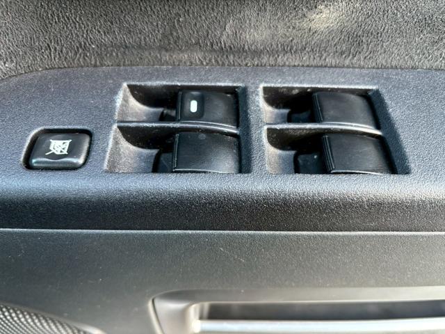 デリカＤ：５ Ｇ　バックカメラ　ナビ　ＴＶ　両側スライド・片側電動　オートライト　スマートキー　電動格納ミラー　ＣＶＴ　アルミホイール　ＣＤ　ＵＳＢ　ミュージックプレイヤー接続可　ヒッチメンバー話し合い　アンダーガード（9枚目）