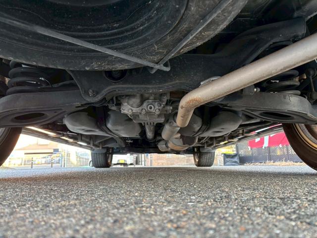 デリカＤ：５ Ｇ　バックカメラ　ナビ　ＴＶ　両側スライド・片側電動　オートライト　スマートキー　電動格納ミラー　ＣＶＴ　アルミホイール　ＣＤ　ＵＳＢ　ミュージックプレイヤー接続可　ヒッチメンバー話し合い　アンダーガード（25枚目）