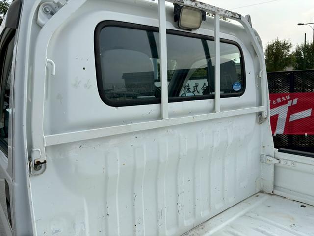 アクティトラック SDX 4WD MT エアコン パワーステアリング 運転席エアバッグ(24枚目)