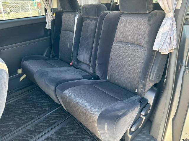 アルファード 240S 4WD ETC バックカメラ ナビ TV クリアランスソナー 両側電動スライドドア HID スマートキー 電動格納ミラー 後席モニター 3列シート CVT アルミホイール CD DVD再生(40枚目)