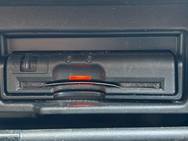 セレナ ハイウェイスター S-ハイブリッド Vセレクション ETC バックカメラ ナビ TV オートクルーズコントロール 両側電動スライドドア HID スマートキー アイドリングストップ 電動格納ミラー 後席モニター 3列シート ウォークスルー CVT(8枚目)