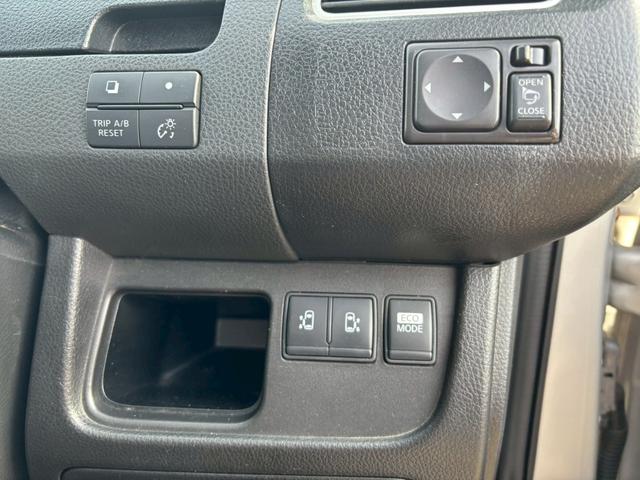 セレナ ハイウェイスター S-ハイブリッド Vセレクション ETC バックカメラ ナビ TV オートクルーズコントロール 両側電動スライドドア HID スマートキー アイドリングストップ 電動格納ミラー 後席モニター 3列シート ウォークスルー CVT(9枚目)