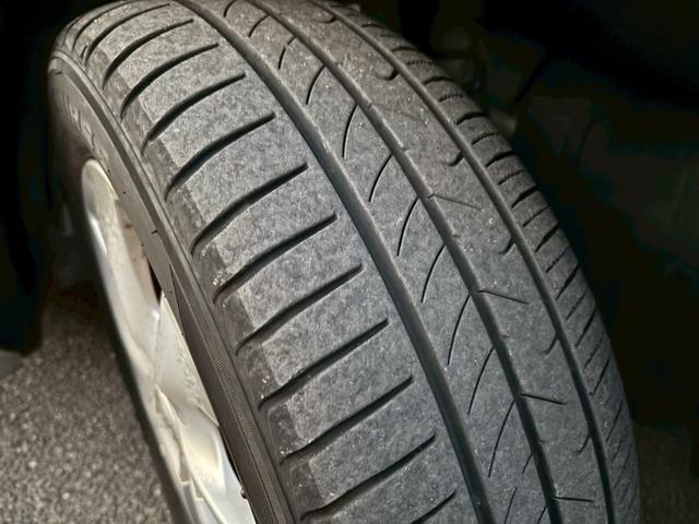 セレナ ハイウェイスター S-ハイブリッド Vセレクション ETC バックカメラ ナビ TV オートクルーズコントロール 両側電動スライドドア HID スマートキー アイドリングストップ 電動格納ミラー 後席モニター 3列シート ウォークスルー CVT(24枚目)