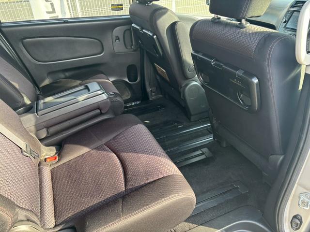 セレナ ハイウェイスター S-ハイブリッド Vセレクション ETC バックカメラ ナビ TV オートクルーズコントロール 両側電動スライドドア HID スマートキー アイドリングストップ 電動格納ミラー 後席モニター 3列シート ウォークスルー CVT(48枚目)