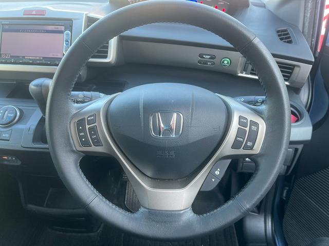 �n���h���̏�Ԃ������Ɖ^�]�ɏW���ł��܂����ˁB������̎ԁA���C�y�ɂ��₢���킹���������B